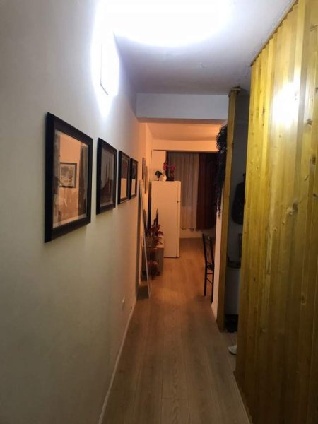 Tirane, jepet me qera apartament 1+1 Kati 1, 50 m² 400 Euro (rruga Sami Frasheri)