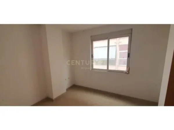 Shesim apartament 3+1+post parkimi, tek kodra e diellit! 150,000 €