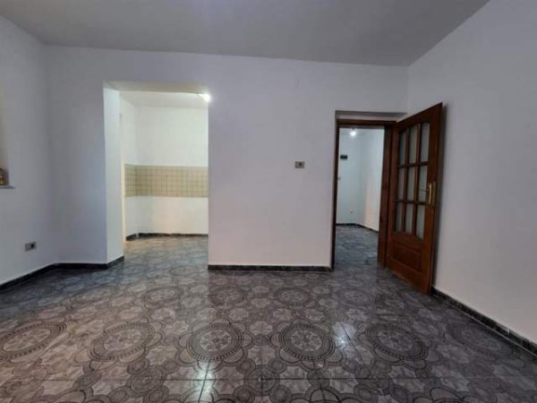 Tirane, shitet apartament 2+1 Kati 4, 77 m² 125.000 Euro (sheshi Uillson)
