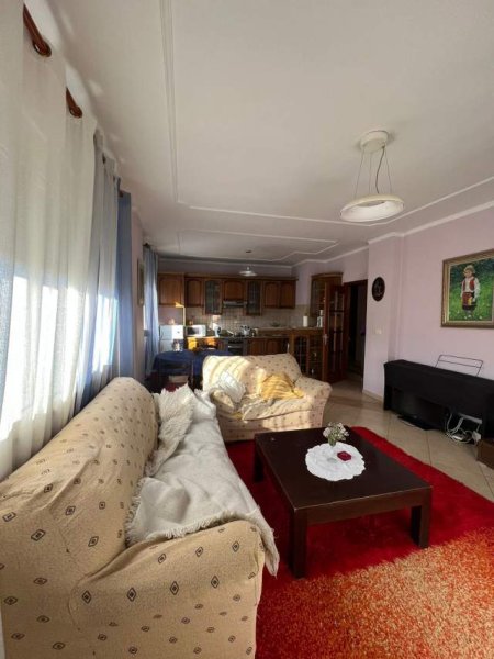 Tirane, shitet apartament 2+1+BLK Kati 8, 103 m² 170.000 Euro (Prane kika 2)