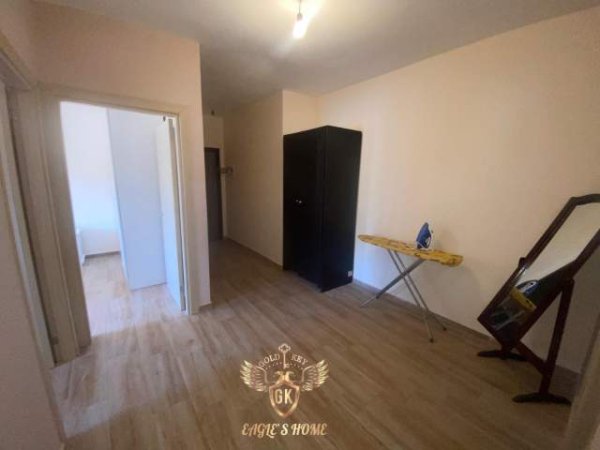 Durres, jap me qera apartament 2+1+BLK Kati 2, 99 m² 220 Euro (Karburant Pernoca)