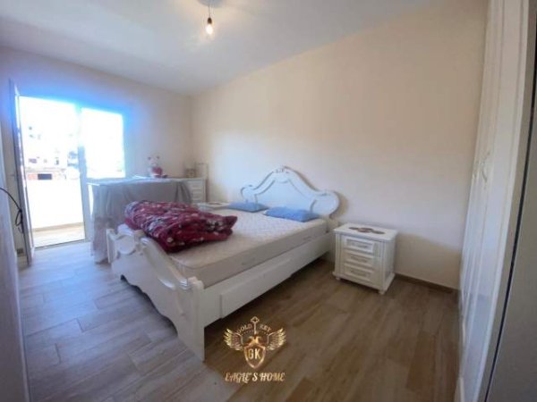 Durres, jap me qera apartament 2+1+BLK Kati 2, 99 m² 220 Euro (Karburant Pernoca)