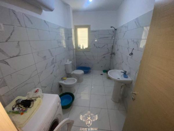 Durres, jap me qera apartament 2+1+BLK Kati 2, 99 m² 220 Euro (Karburant Pernoca)