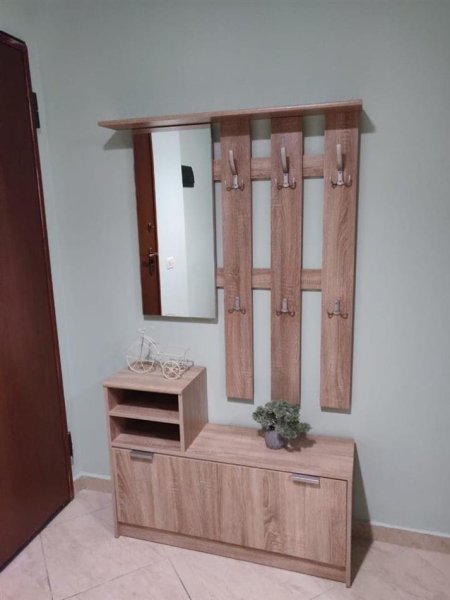 Tirane, jepet me qera apartament 1+1+Ballkon Kati 4, 68 m² 500 € (Kryqezimi i Selvise prane Black Diamond Hotel ( rruga Siri Kodra))