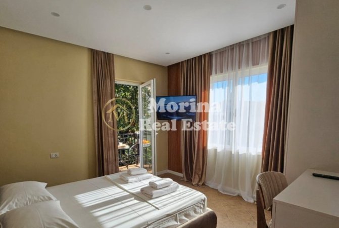 Tirane, jepet me qera apartament 1+1+Ballkon Kati 2, 55 m² 550 € (Shkolla Harry Fultz)