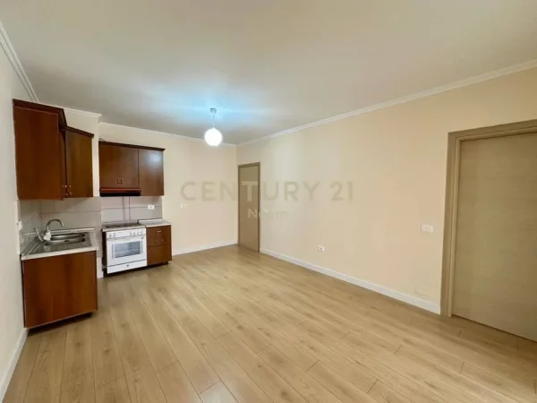 Tirane, shitet apartament 2+1+Aneks+Ballkon Kati 5, 81 m² 105.000 € (Neom110528)