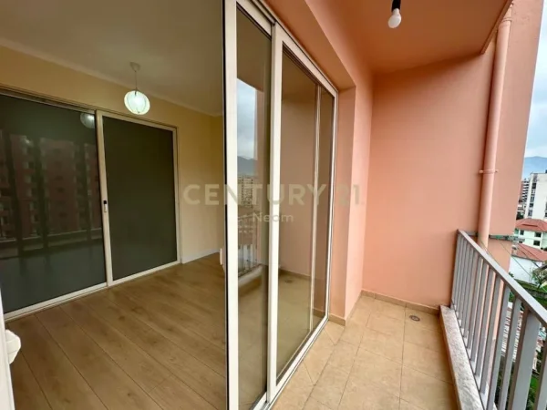 Tirane, shitet apartament 2+1+Aneks+Ballkon Kati 5, 81 m² 105.000 € (Neom110528)