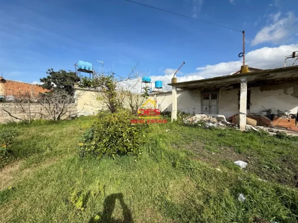 Vlore, shitet shtepi 2+1 Kati 0, 79 m² 60.000 € (Rruga Dervish Hekali)