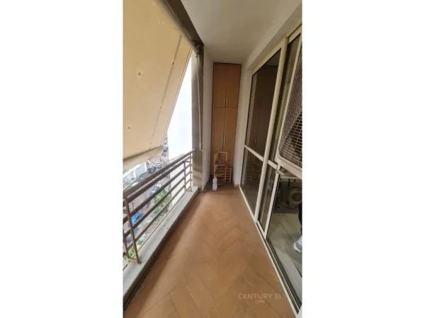 Tirane, shes apartament 2+1+Aneks+Ballkon Kati 6, 93 m² 185.000 € (SALI BUTKA)