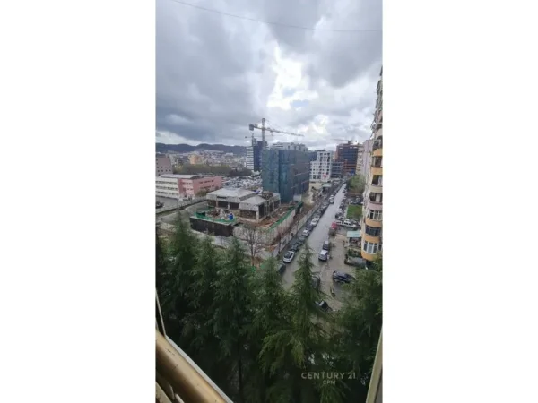 Tirane, shes apartament 2+1+Aneks+Ballkon Kati 6, 93 m² 185.000 € (SALI BUTKA)