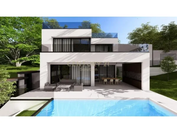 Tirane, shitet toke , 1.000 m² 280.000 € (Sauk)