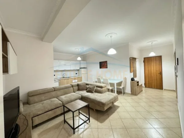 Tirane, jepet me qera apartament 1+1 Kati 8, 69 m² 400 € (UNAZA RE)   UNA41129
