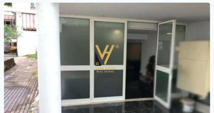 Tirane, jepet me qera ambjent biznesi Kati 0, 80 m² 500 € (KODRA E DIELLIT)