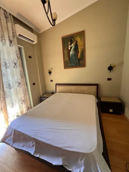 Tirane, jepet me qera apartament 2+1+Ballkon Kati 7, 110 m² 600 € (QIRA APARTAMENT 2+1 TEK ELEONORA!)