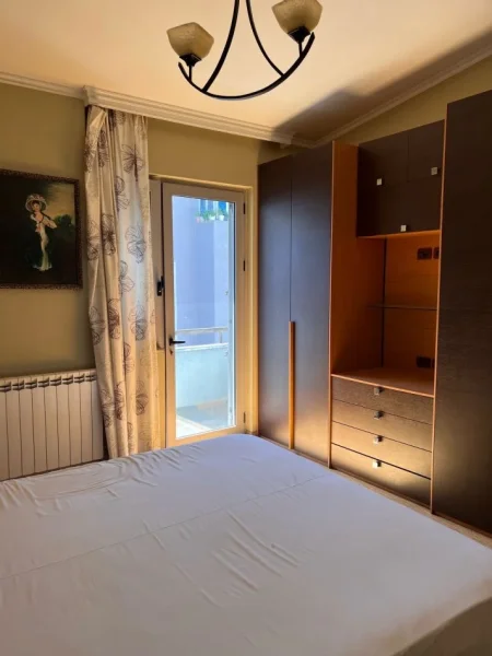 Tirane, jepet me qera apartament 2+1+Ballkon Kati 7, 110 m² 600 € (QIRA APARTAMENT 2+1 TEK ELEONORA!)