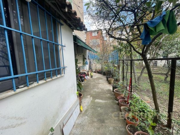 Tirane, jepet me qera apartament 2+1+Aneks+Ballkon Kati 1, 133 m² 2.500 € (Vasil Shanto)