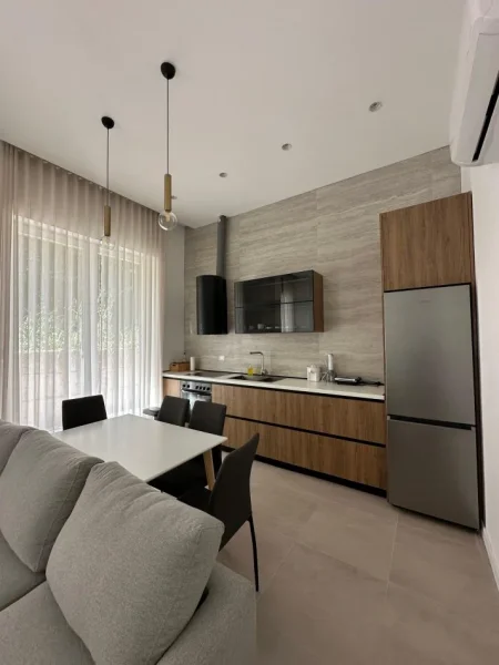 Tirane, shes apartament 1+1 Kati 0, 53 m² 98.000 € (Kopshti Zoologjik)