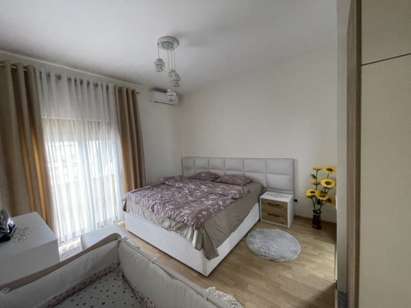 Tirane, jepet me qera apartament 2+1 Kati 2, 90 m² 650 € (Sauk i vjeter)
