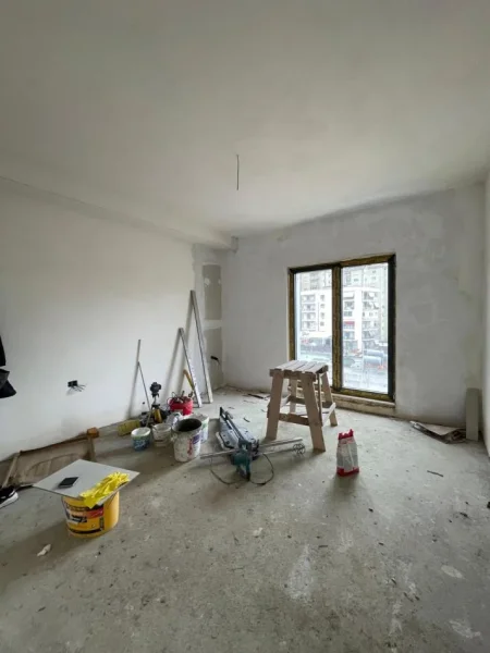 Tirane, shitet apartament 2+1+Ballkon Kati 5, 105 m² 280.000 € (Rruga Barrikadave)
