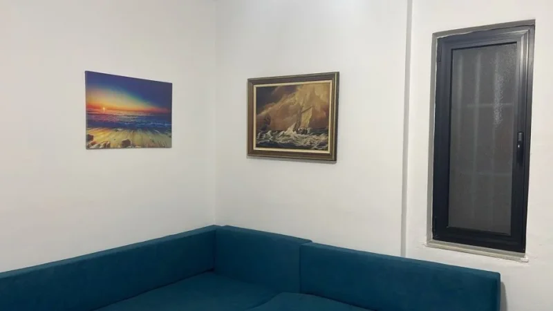 Tirane, jepet me qera apartament 2+1 Kati 2, 66 m² 450 € 