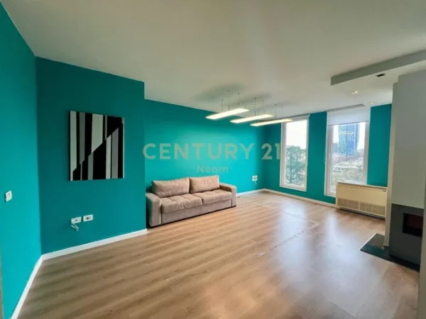 Tirane, jepet me qera zyre Kati 5, 115 m² 1.200 € (Bulevardi Deshmoret e Kombit)