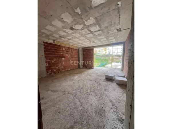 Tirane, shitet apartament 1+1 Kati 2, 78 m² 117.285 € (Ali Demi)