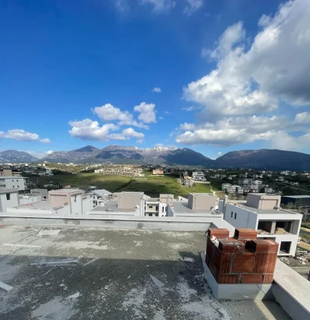 Tirane, shitet Vile 4+1+Ballkon Kati 1, 374 m² 540.000 € (Sauk, Olive Park)