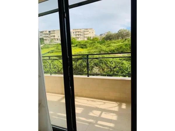 Qera, Apartament 1+1, Kopshti Zoologjik, Tiranë.