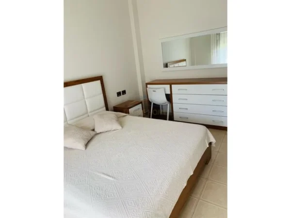 Qera, Apartament 1+1, Kopshti Zoologjik, Tiranë.