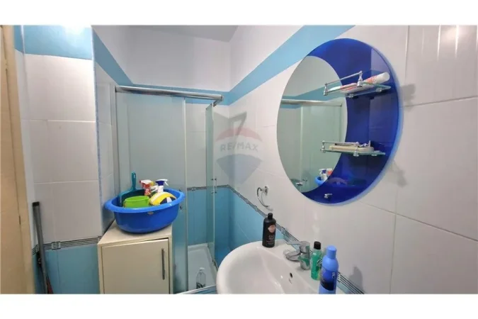 Vlore, shitet apartament 1+1+Ballkon Kati 4, 66 m² 178.000 € (Rr.Aleksander Moisiu)