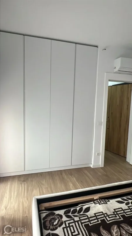 Tirane, jepet me qera apartament 1+1+Ballkon Kati 5, 75 m² 550 € (SABAUDIN GABRANI)