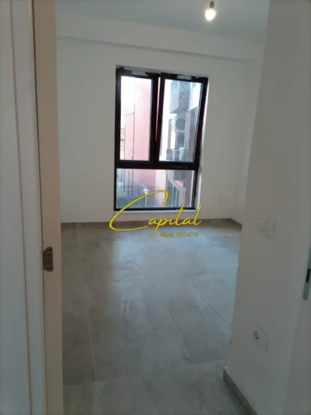 Tirane, shitet apartament 2+1 Kati 1, 97 m² 230.000 € (MYSLYM SHYRI)