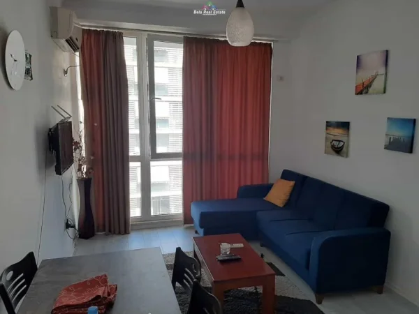 Tirane, jepet me qera apartament 1+1+Ballkon Kati 6, 60 m² 650 € (komuna e parisit)