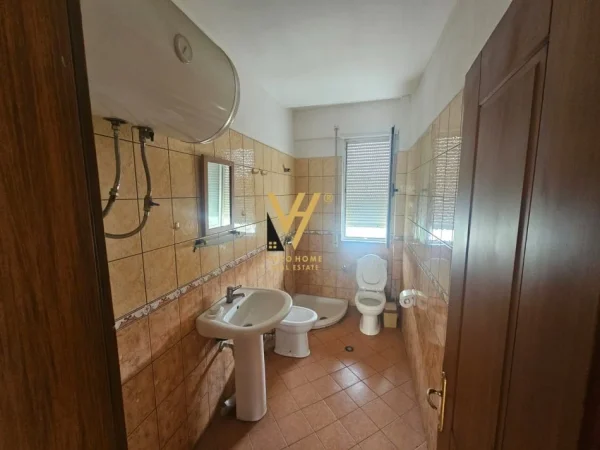 Durres, shitet apartament 1+1+Ballkon Kati 3, 72 m² 76.000 € (GOLEM)