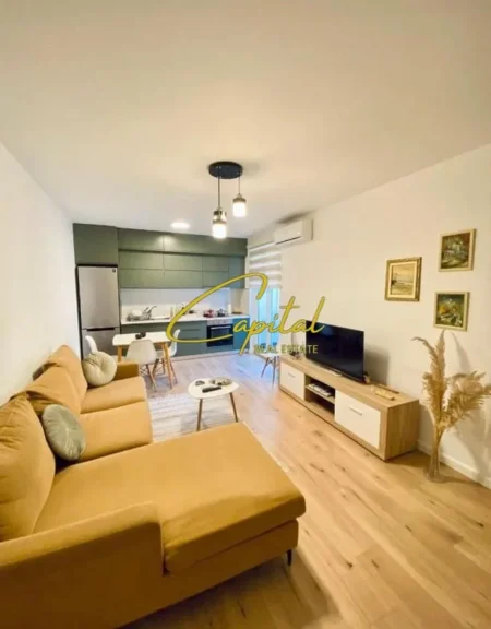 Tirane, shitet apartament 3+1 Kati 3, 146 m² 395.000 € (QENDER)