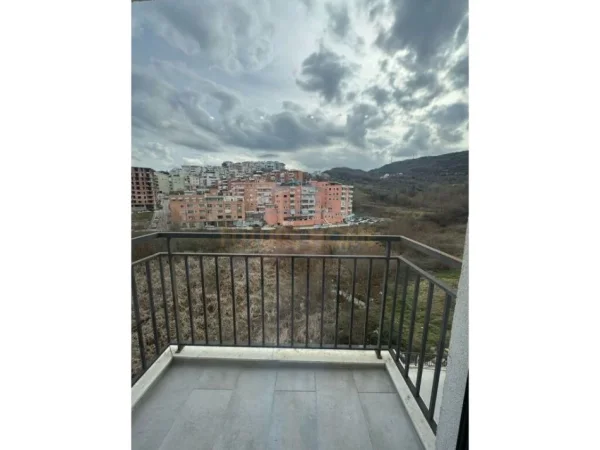 Tirane, shes apartament 2+1 Kati 2, 96 m² 230.000 € (Kodra e Diellit)