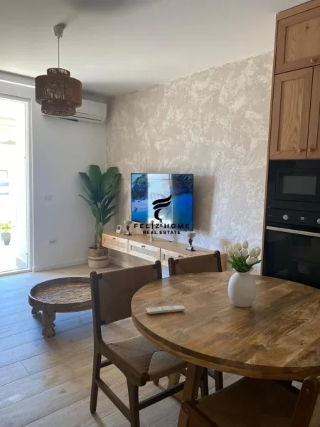 Durres, shitet apartament 2+1+Ballkon Kati 3, 83 m² 230.000 € (GJIRI LALZIT)