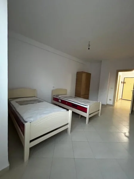 Tirane, shitet apartament 2+1 , 147 m² 190.000 € (Tregu Elektrik)