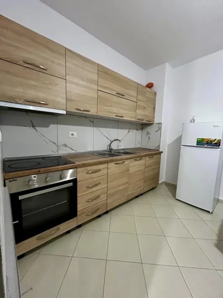 Tirane, shitet apartament 2+1 , 147 m² 190.000 € (Tregu Elektrik)
