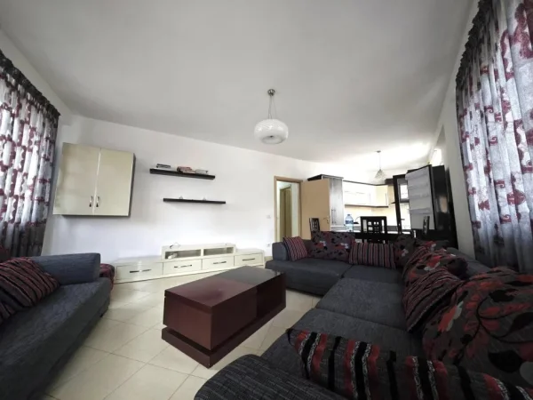 Tirane, shitet apartament 2+1 , 111 m² 135.000 € (Fresku)
