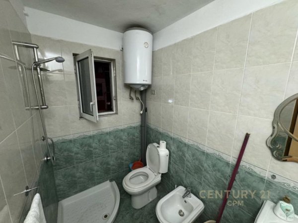 Tirane, jepet me qera apartament 1+1 Kati 4, 56 m² 400 € (Restorant durrsi)