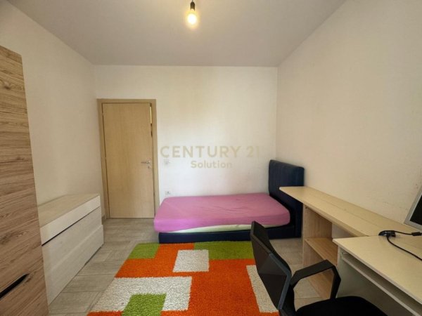 Tirane, jepet me qera apartament 2+1+Aneks+Ballkon Kati 3, 100 m² 560 € (Kopshti zoologjik)