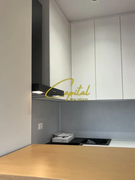 Tirane, jepet me qera apartament 1+1 Kati 7, 58 m² 800 € (STACIONI TRENIT)