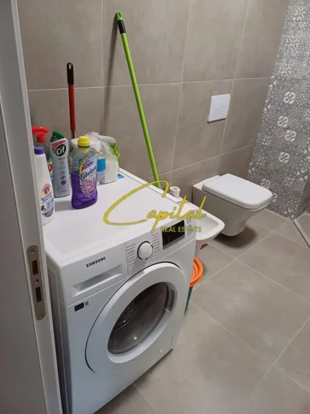 Tirane, jepet me qera apartament 1+1 Kati 7, 58 m² 800 € (STACIONI TRENIT)