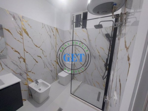 Durres, shitet apartament 1+1+Ballkon Kati 5, 73 m² 109.000 € (Plazh Iliria)