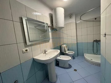 Tirane, shitet apartament 1+1 Kati 5, 55 m² 80.000 € (MISTO MAME)