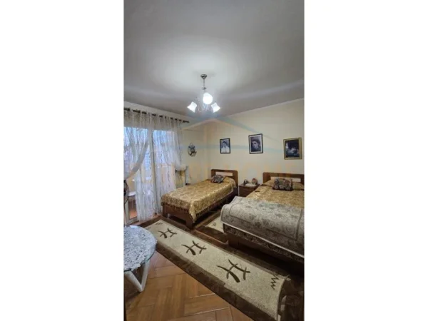 Durres, shitet apartament 2+1+Ballkon Kati 4, 140 m² (durres drejtoriA E POLICISE)