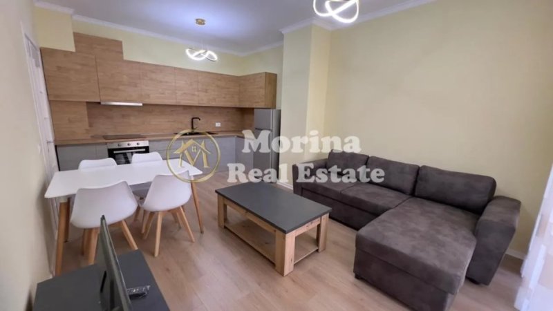 Tirane, jepet me qera apartament 2+1+Ballkon Kati 4, 100 m² 550 € (Astir / Grand Gallery)
