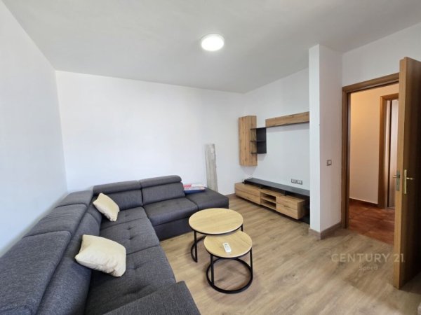 Tirane, jepet me qera apartament 1+1 Kati 6, 62 m² 600 € (Stadiumi Dinamo)