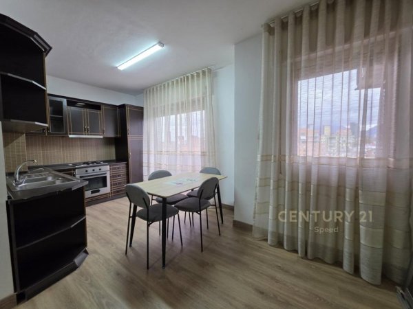 Tirane, jepet me qera apartament 1+1 Kati 6, 62 m² 600 € (Stadiumi Dinamo)